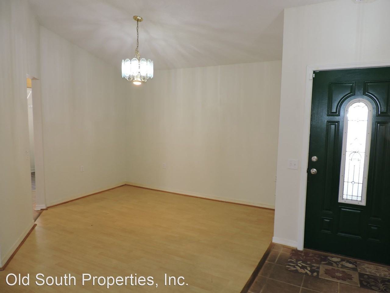 5565 Shadow Grove Blvd - Photo 3 of 25