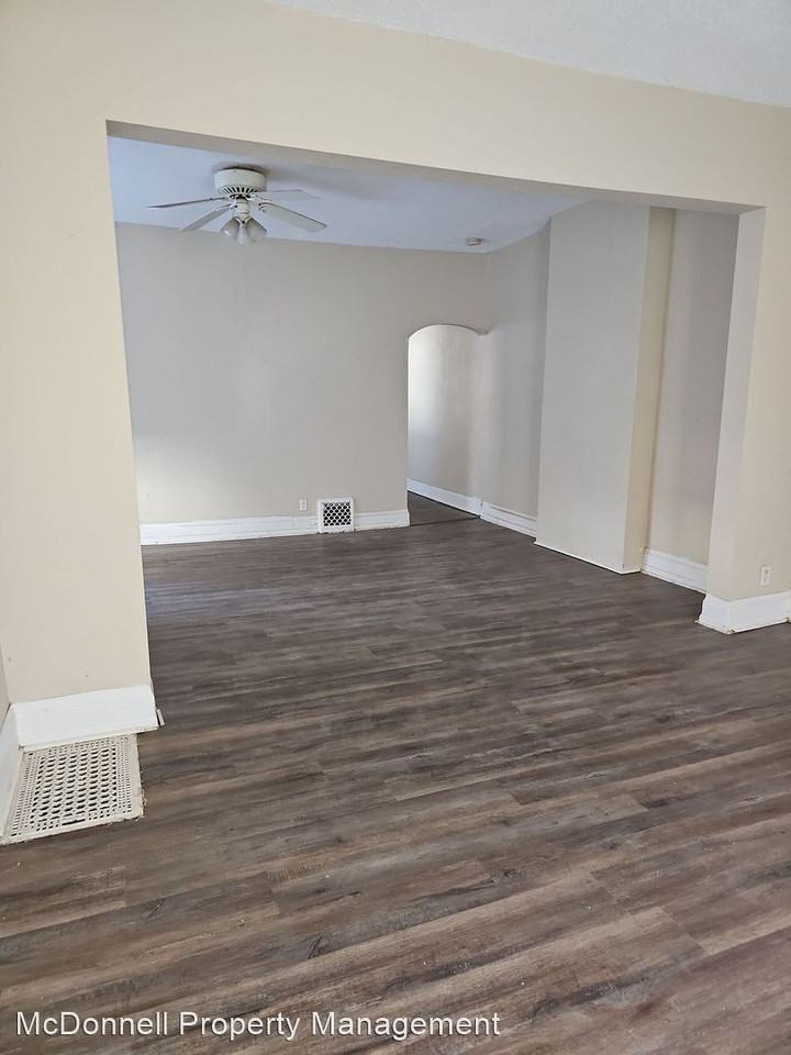 1045 12th St. - Photo 3 of 14