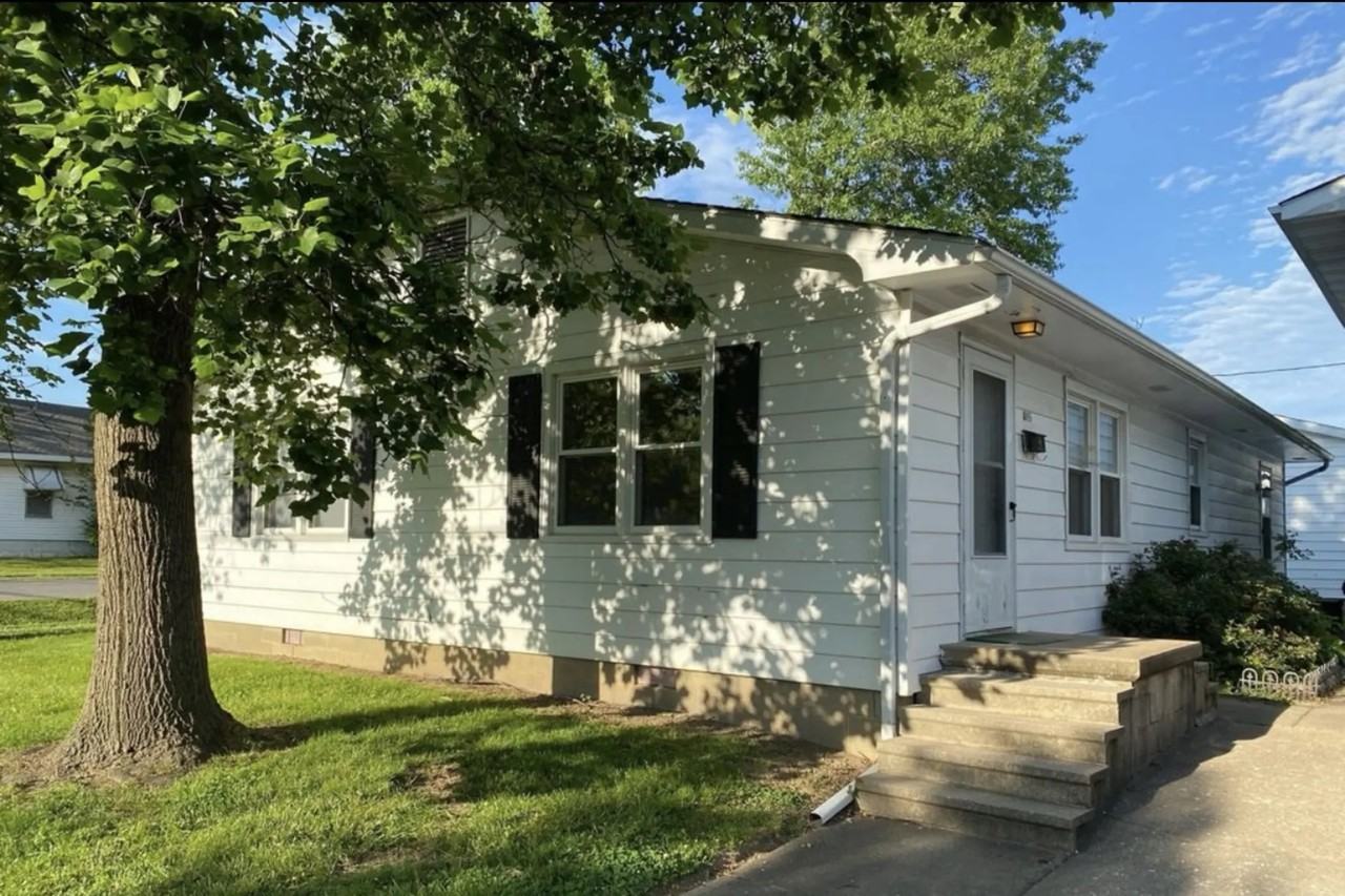1015 N Johnson St, Marion, IL 62959 3 bedroom House Rental Zumper