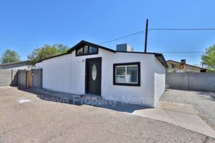 1803A N 25th Pl - Photo 1 of 1