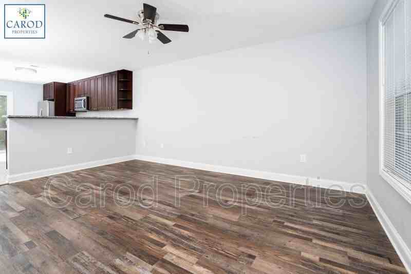 422 Balfour Dr - Photo 2 of 26