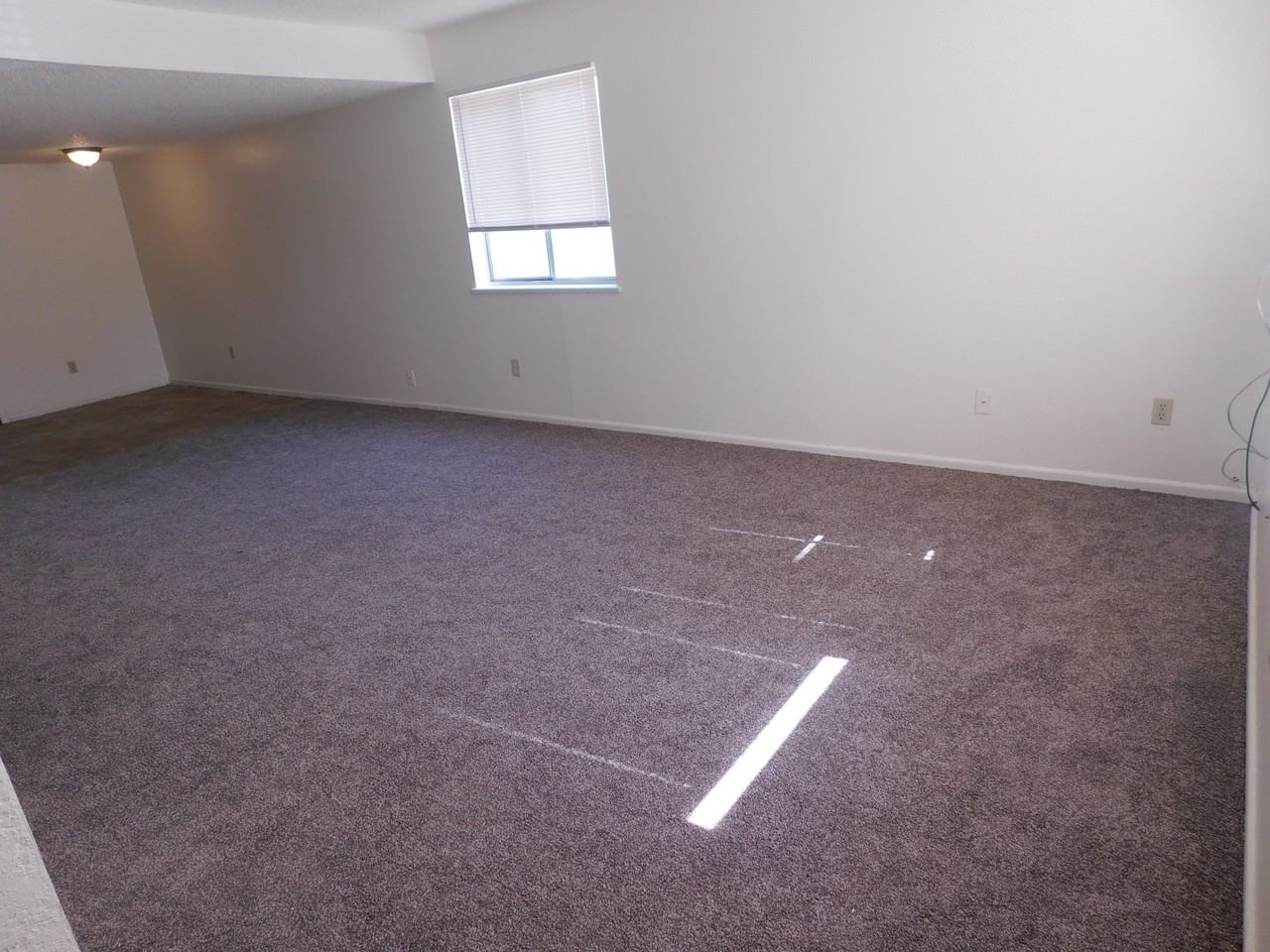 2910 Dawn Dr - Photo 3 of 8