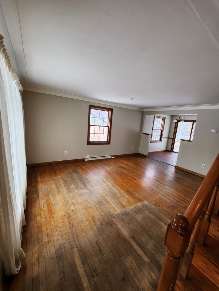 111 E 37th St - Photo 2 of 20