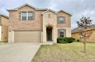 featured image of 211 W Orion Dr