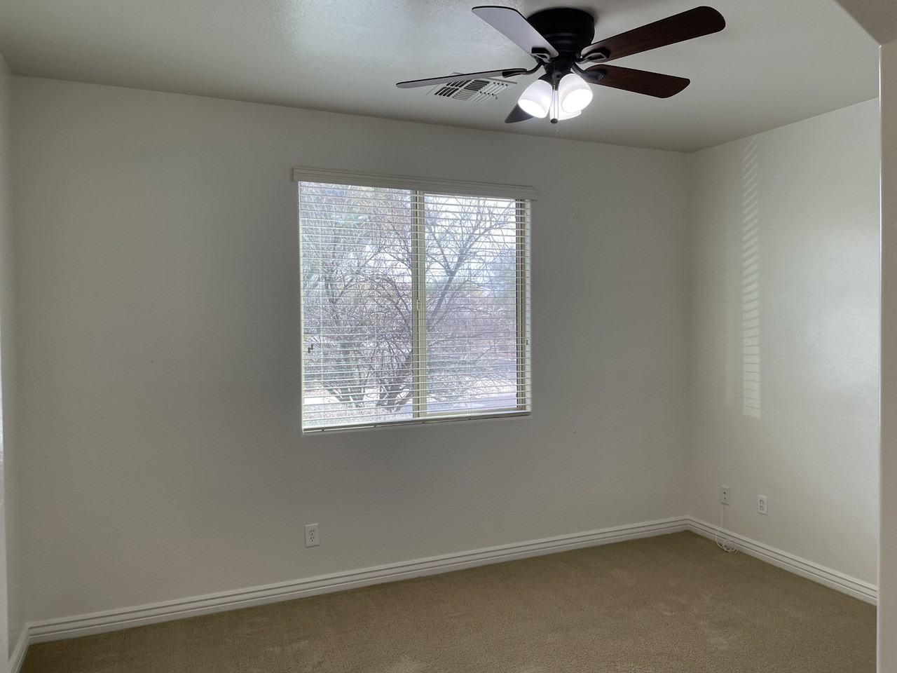 23130 N 40th Pl - Photo 5 of 37