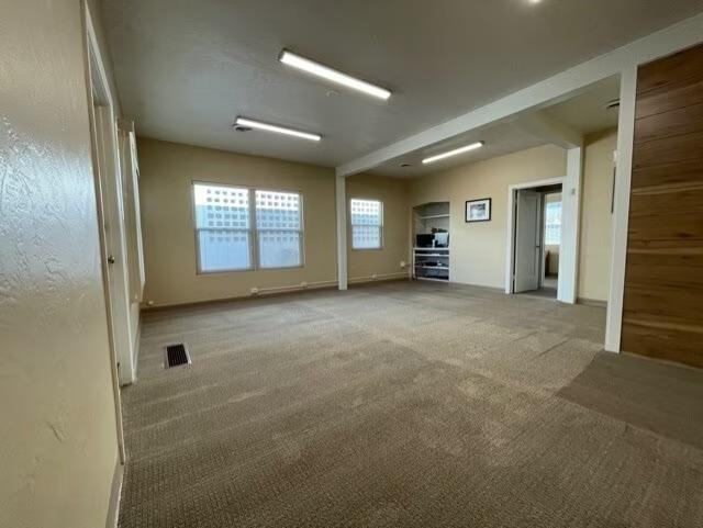 264 W Main St - Photo 3 of 8