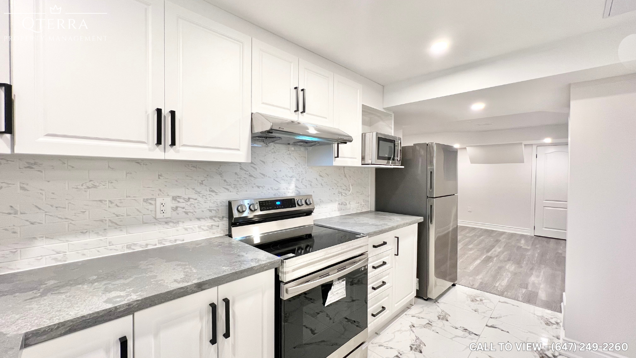 63 Monarch Drive Norval, ON L7G 0M6, Canada Apartments 63 Monarch Dr