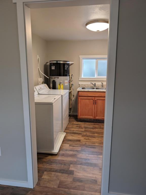 3107 S 56th St - Photo 4 of 12