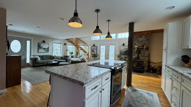 378 Cross Hill Rd - Photo 3 of 11