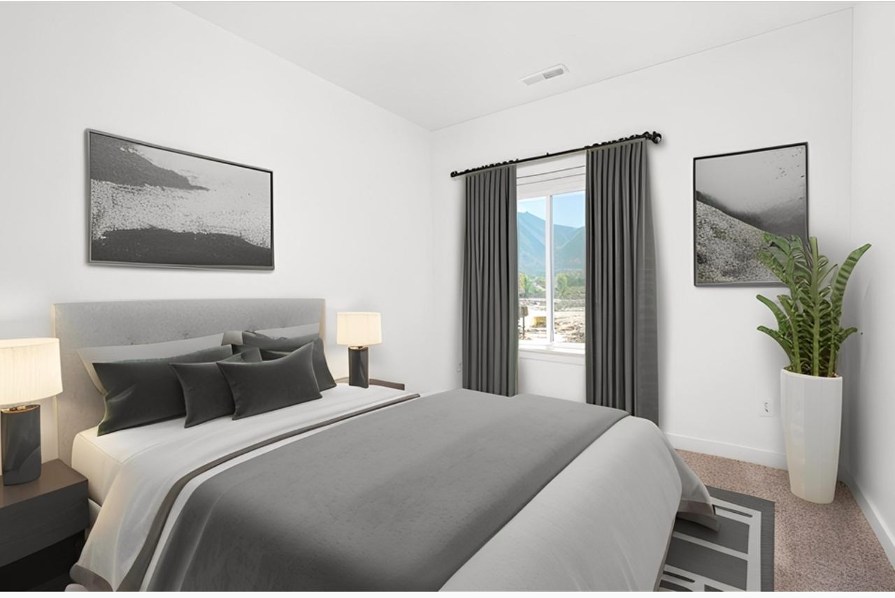 830 S 2342 E - 13113 #13 - Photo 6 of 22