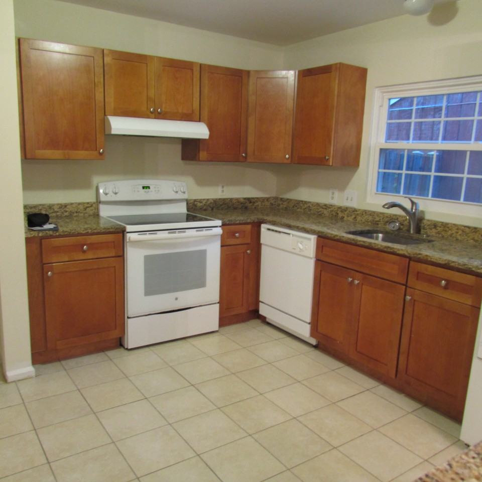 3514 Easton Drive - Photo 2 of 16