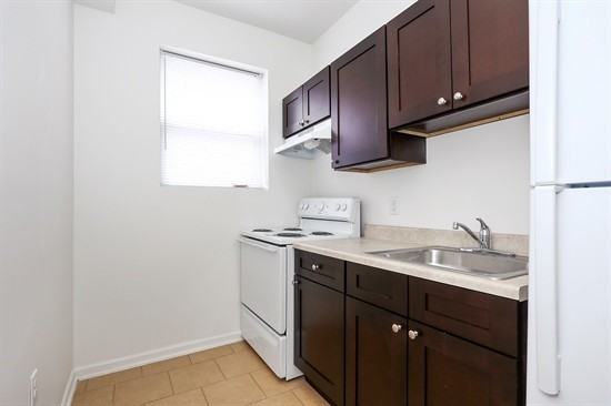 3405 Fairview Ave - Photo 2 of 15