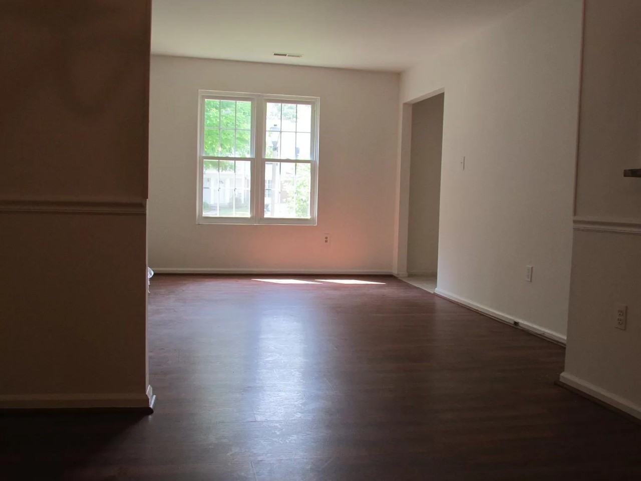 3514 Easton Drive - Photo 5 of 16