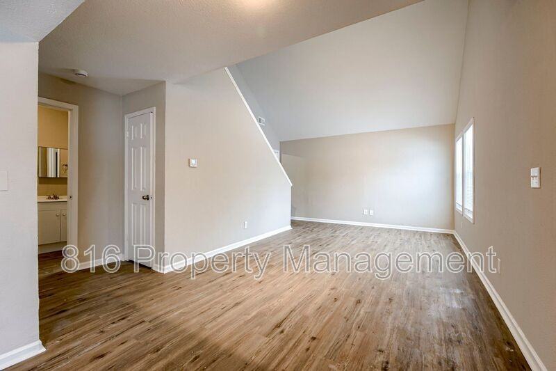 6901 Jackson Ave - Photo 4 of 24