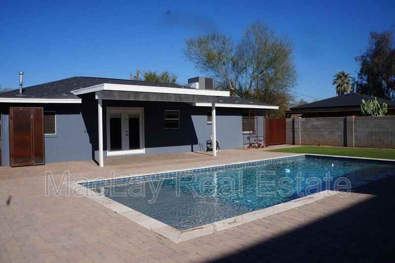 929 E Whitton Ave - Photo 6 of 27