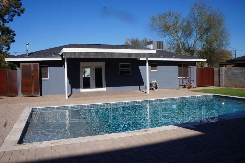 929 E Whitton Ave - Photo 7 of 27