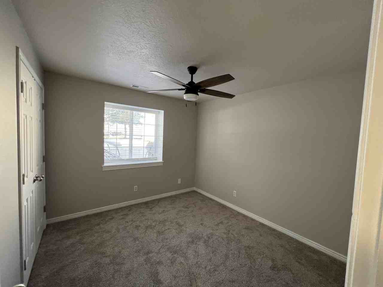 92 South 200 East Street - Photo 3 of 9