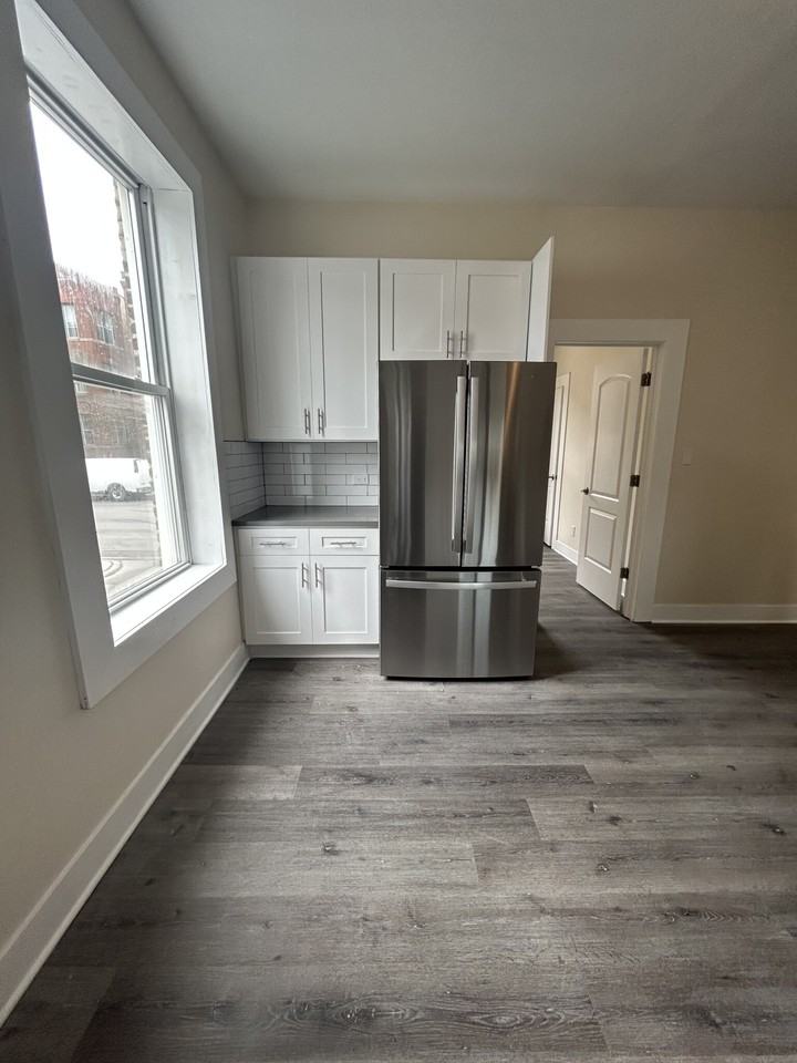 1317 N Homan Ave #1 - Photo 3 of 23