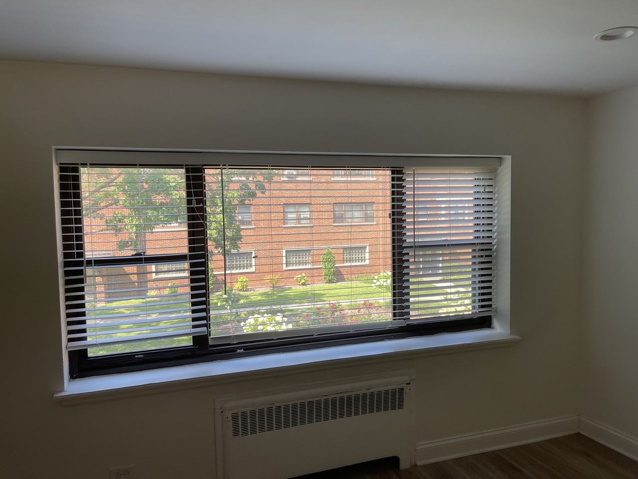 549 Sheridan Rd #A1 - Photo 3 of 20