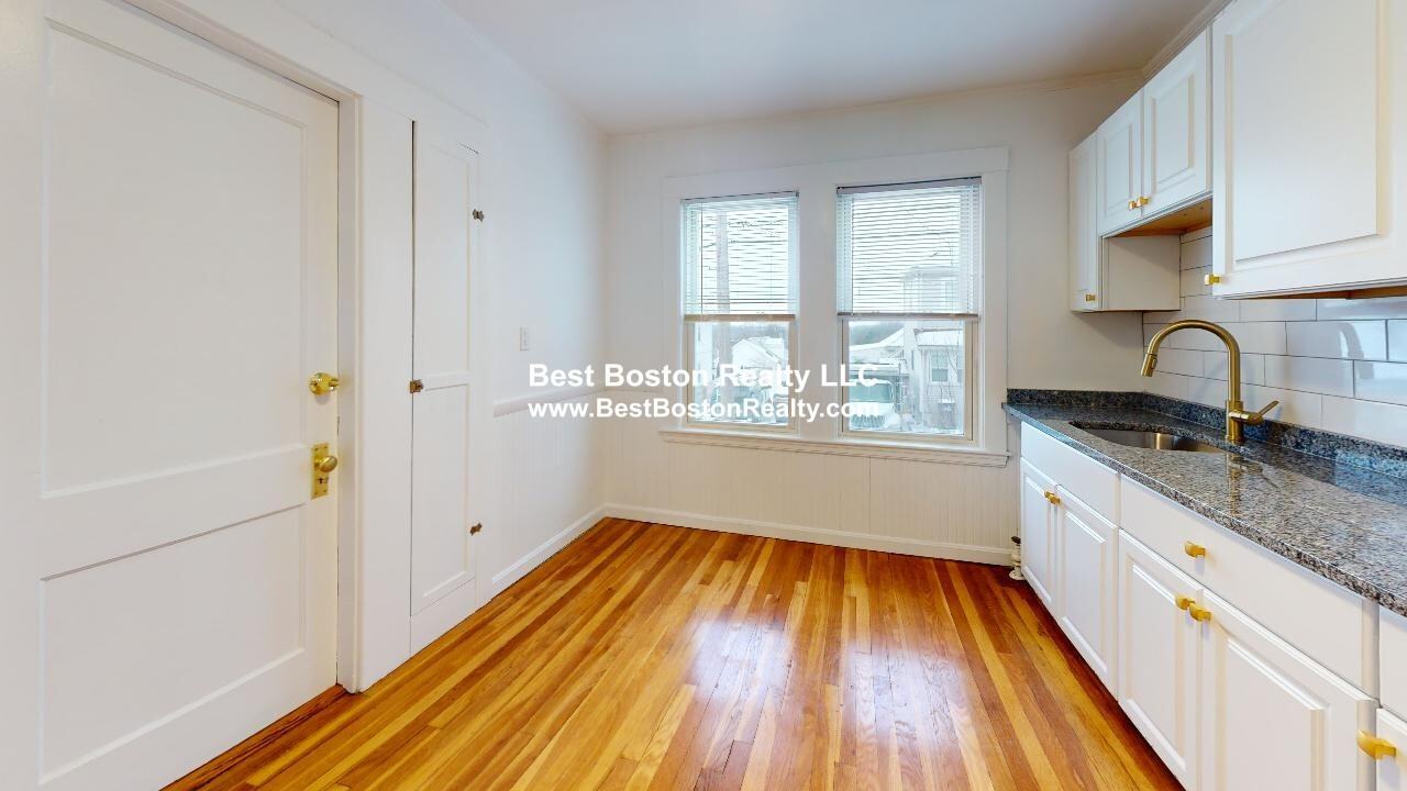 58 Wilbur St #1 - Photo 2 of 11