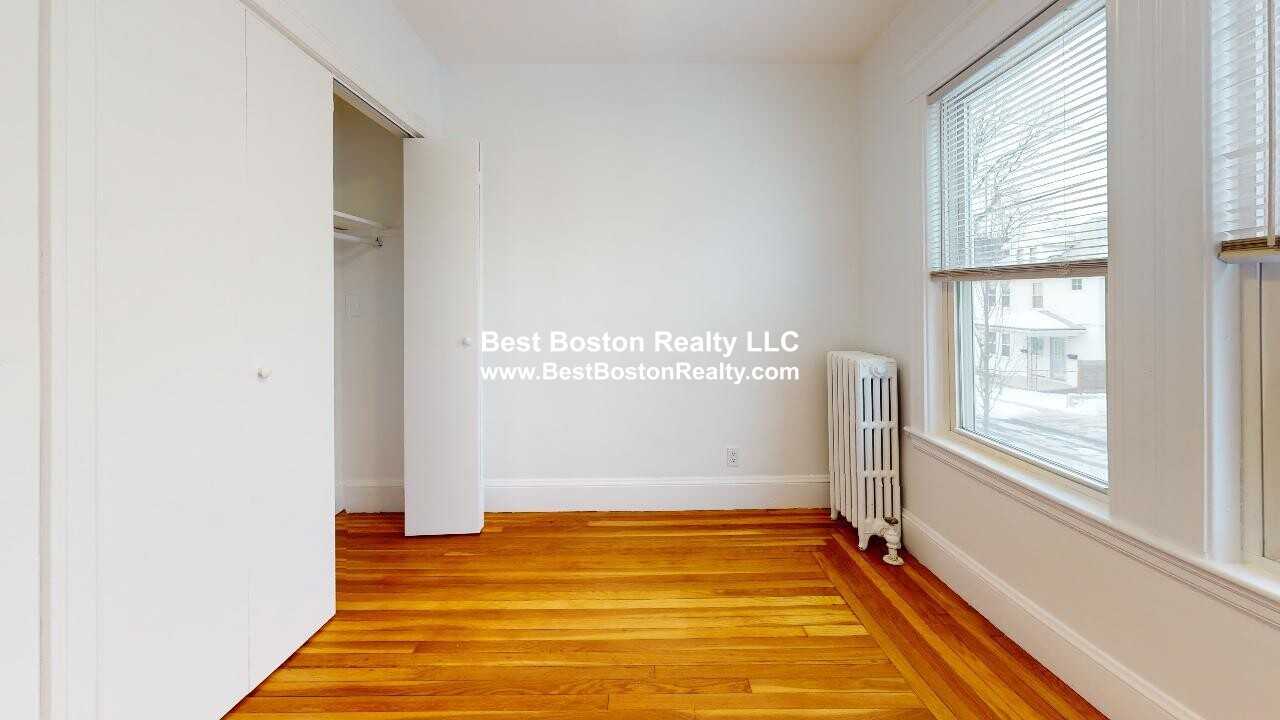 58 Wilbur St #1 - Photo 6 of 11