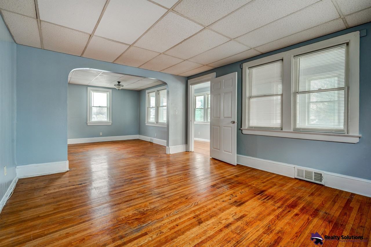 817 Union Ave #A - Photo 6 of 22