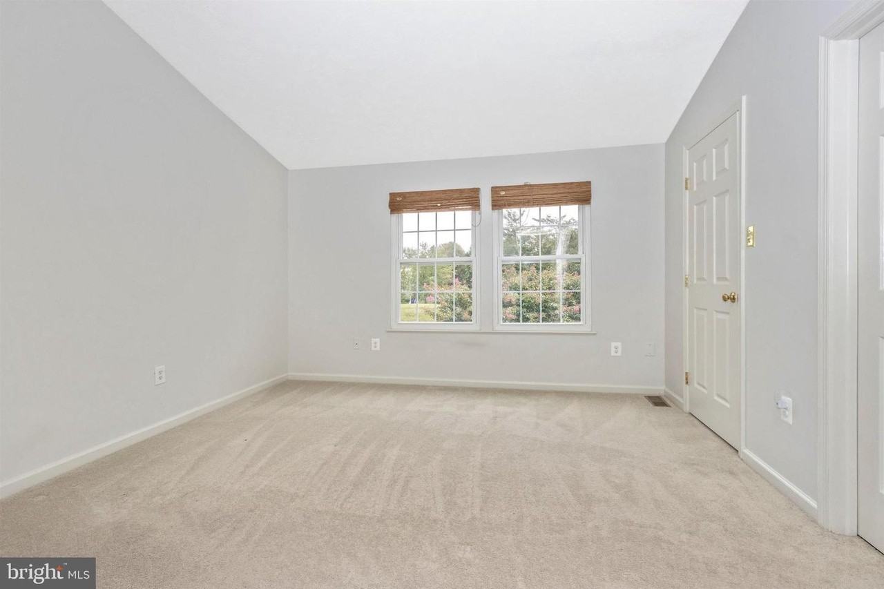 1543 Saint Lawrence Ct #1543 - Photo 3 of 16