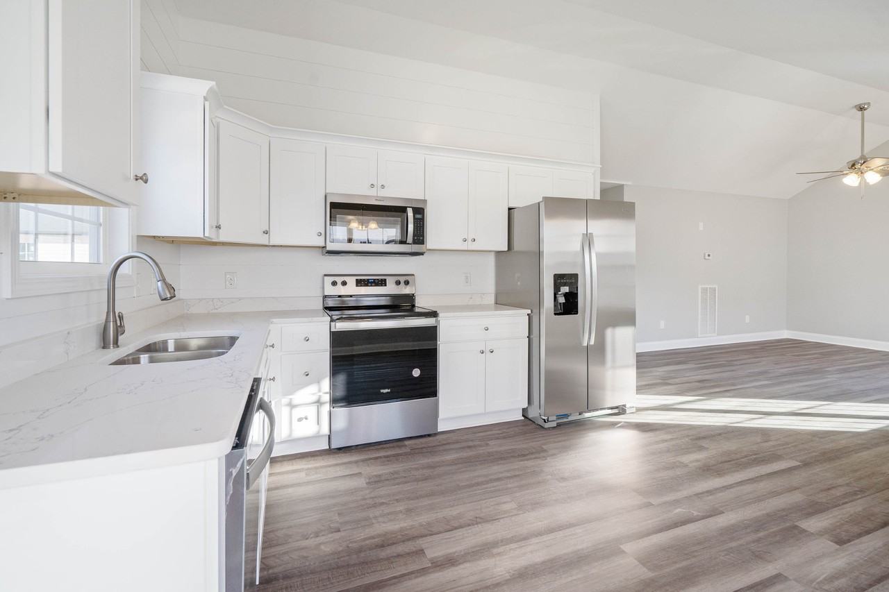 176 Callahan Rd Se #2 - Photo 2 of 5