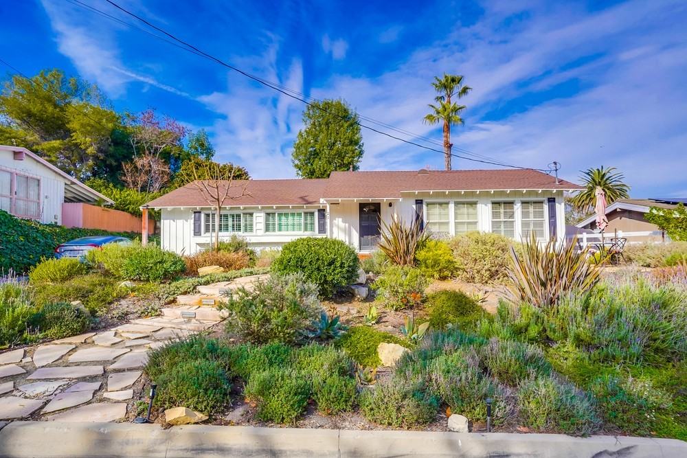 21 Gaucho Dr #NA - Photo 2 of 50