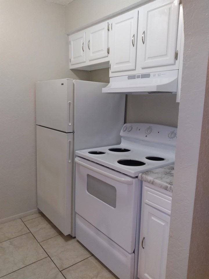 130 130 Patillo Road #130 - Photo 2 of 10