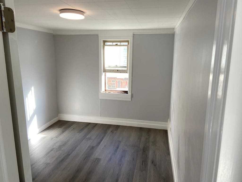 474 Burton Ave Greater Sudbury, ON P3C 4M9 - Photo 3 of 7