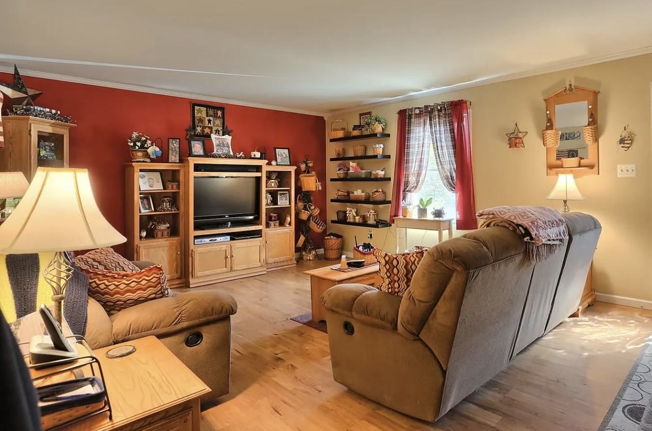 79 Queen Ave #79 - Photo 2 of 20