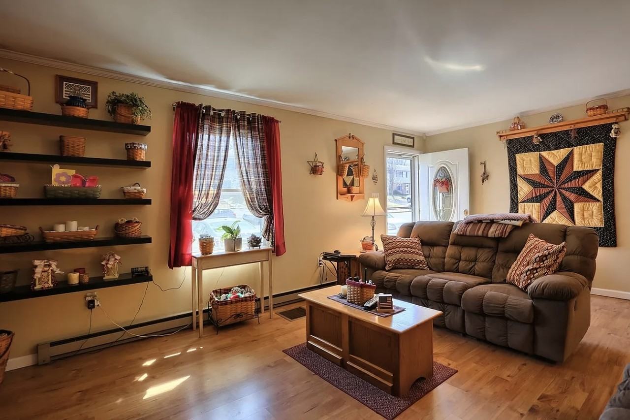 79 Queen Ave #79 - Photo 3 of 20