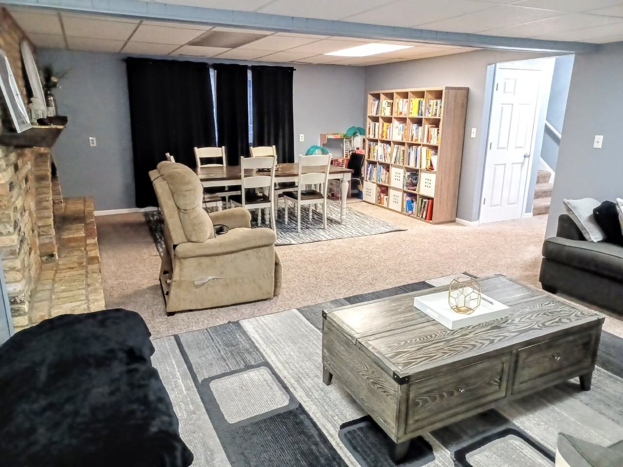 14680 Denmark Ct - Photo 3 of 27