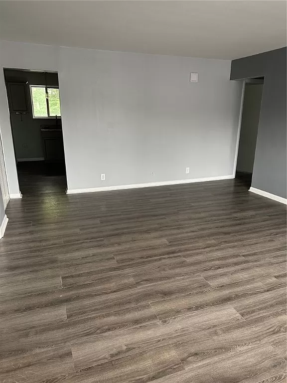 2412 East Ave #F - Photo 3 of 13