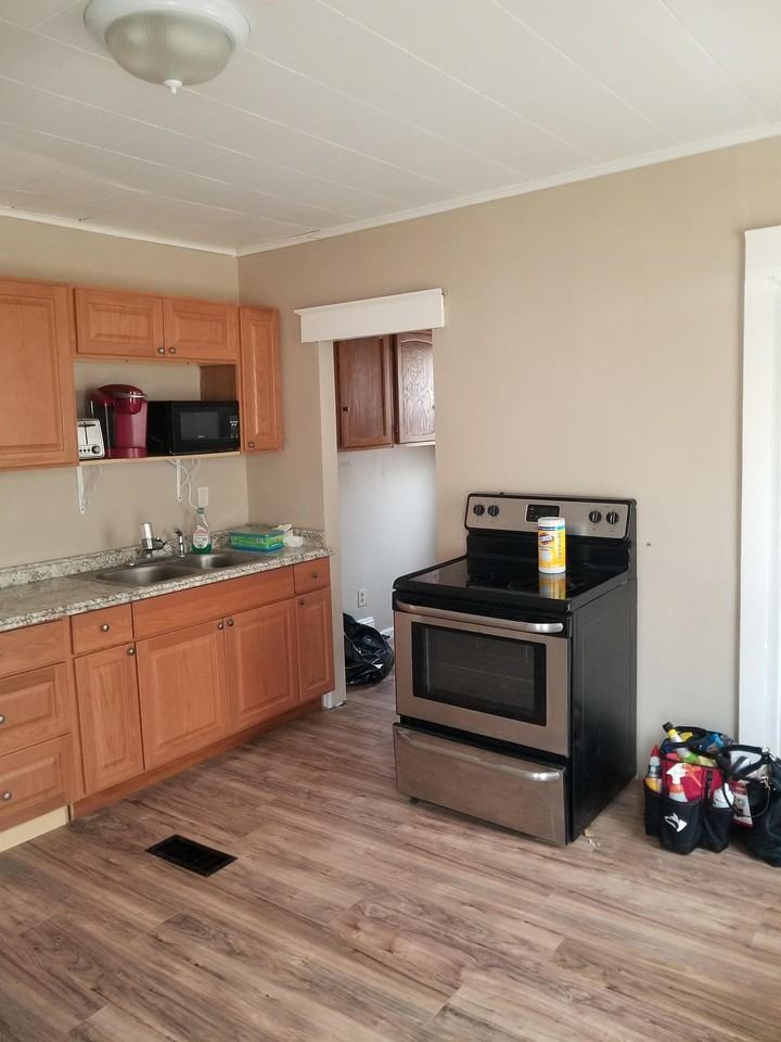 27 Fairview Ave #29 - Photo 2 of 10