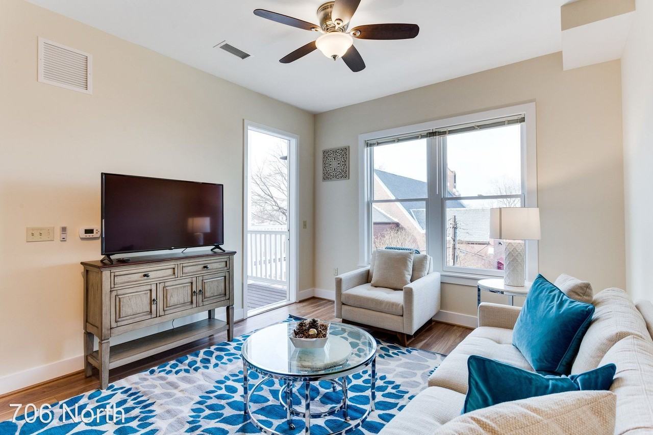 706 North Washington Street - Photo 3 of 3