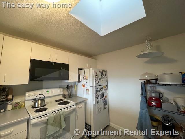 175 Beacon St #410 - Photo 2 of 13