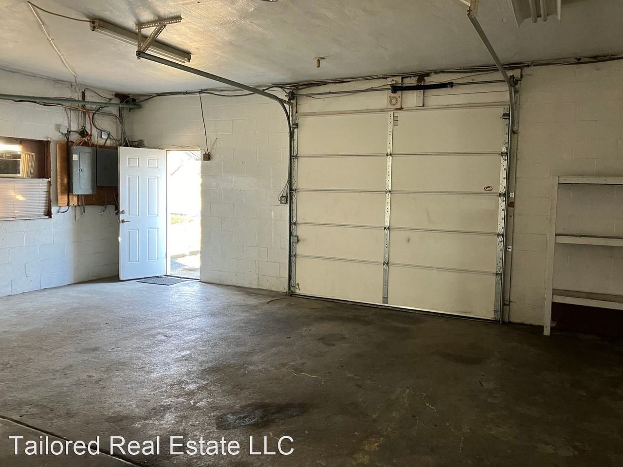 101 Wirt Ave - Photo 3 of 3
