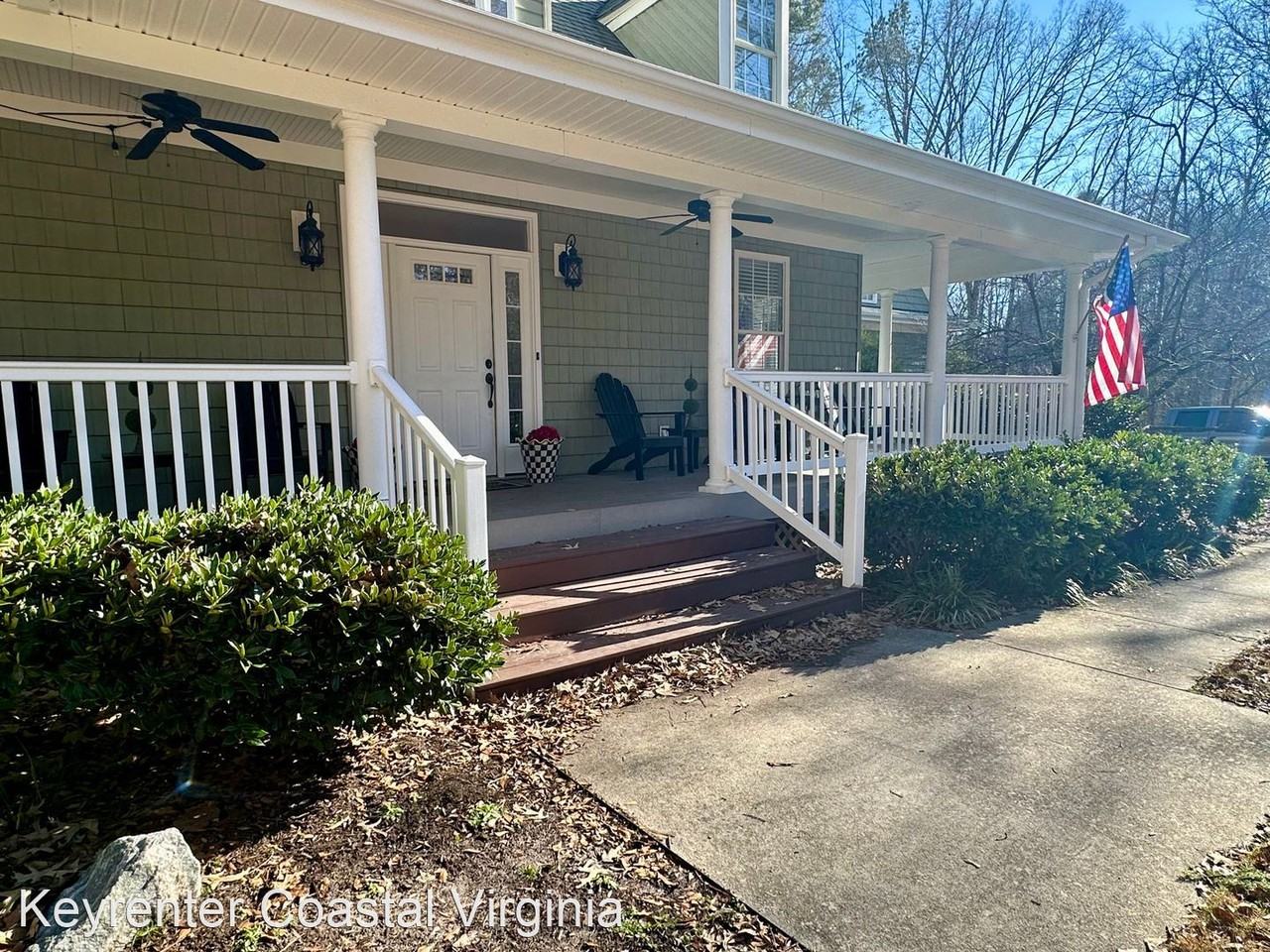 15765 Breezy Hill Ln - Photo 3 of 20