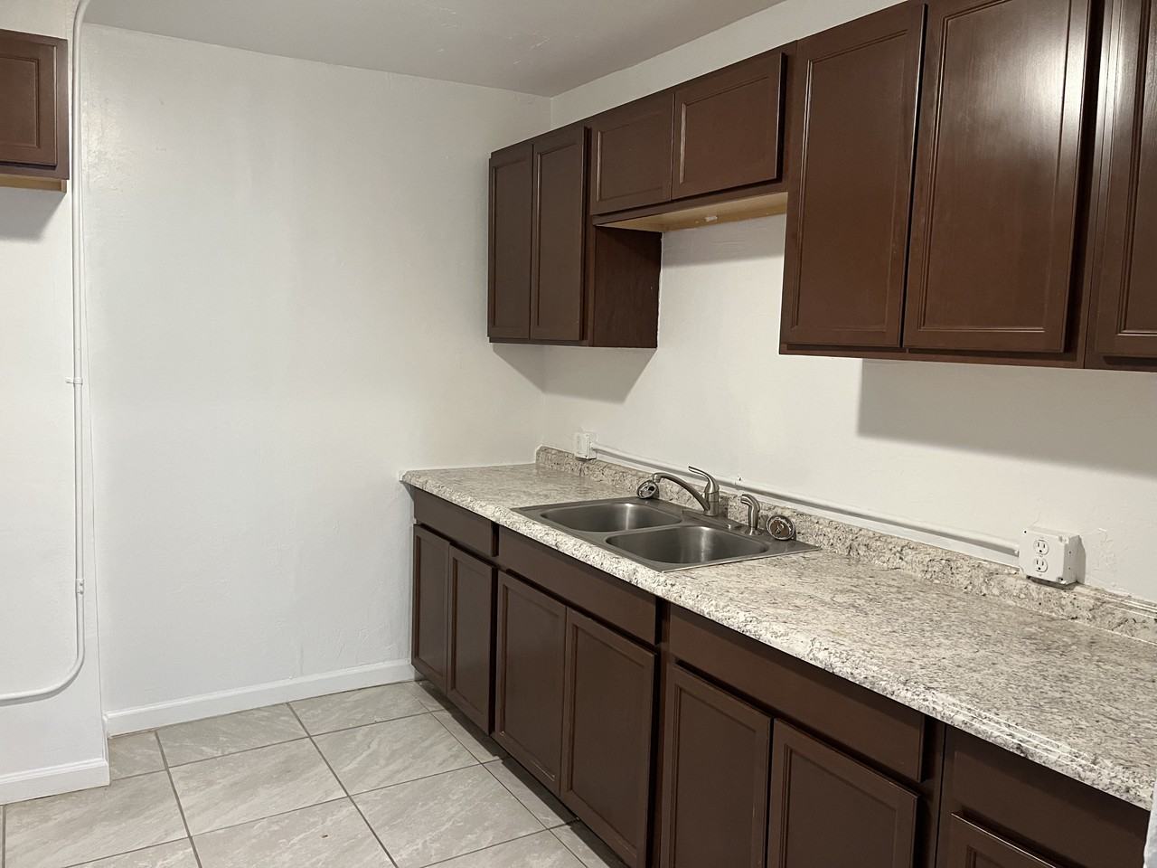 4409 9Th St Nw - Photo 5 of 50