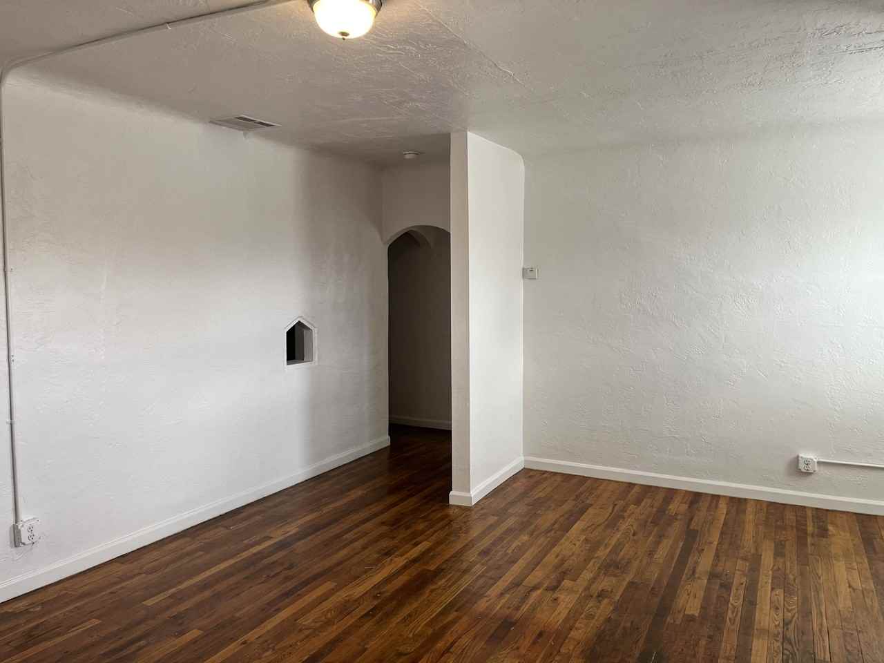 4409 9Th St Nw - Photo 6 of 50