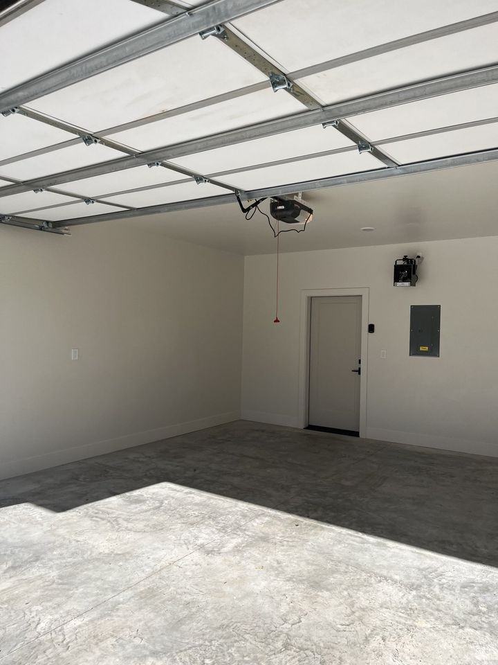 165 Lakewood Rd #203 - Photo 4 of 17