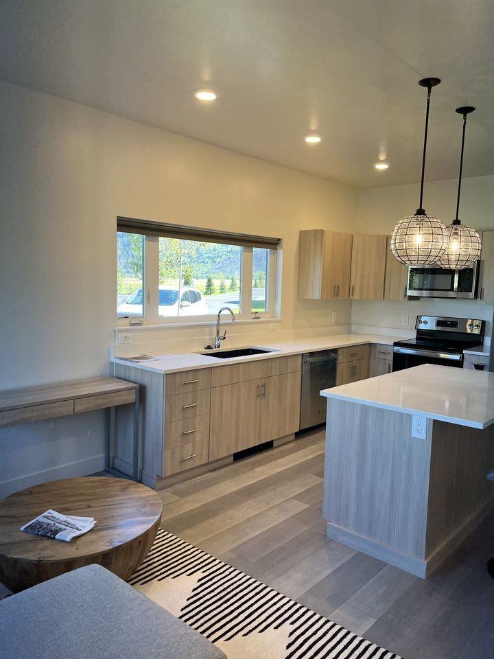 165 Lakewood Rd #203 - Photo 6 of 17