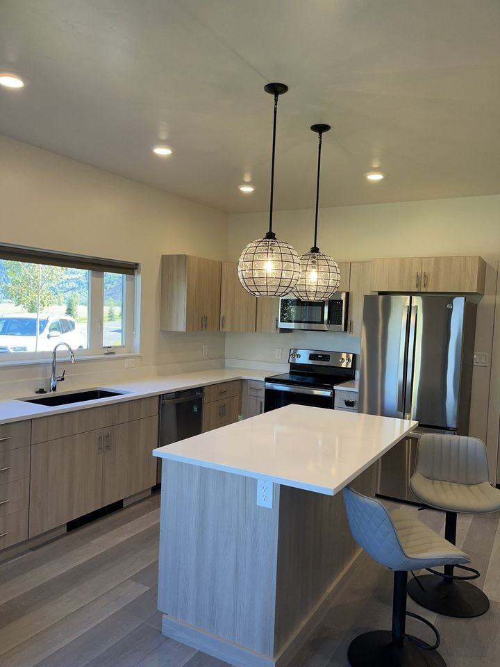 165 Lakewood Rd #203 - Photo 7 of 17