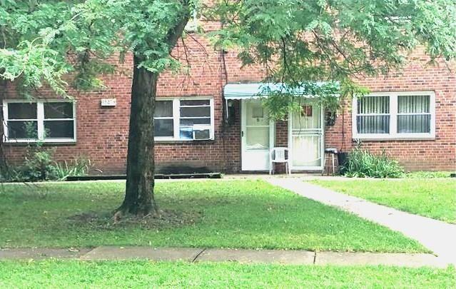 15421 Plymouth Pl Unit 1 - Photo 2 of 9