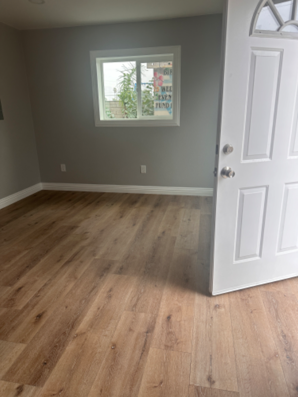 752 N Hagar St #2 - Photo 3 of 19