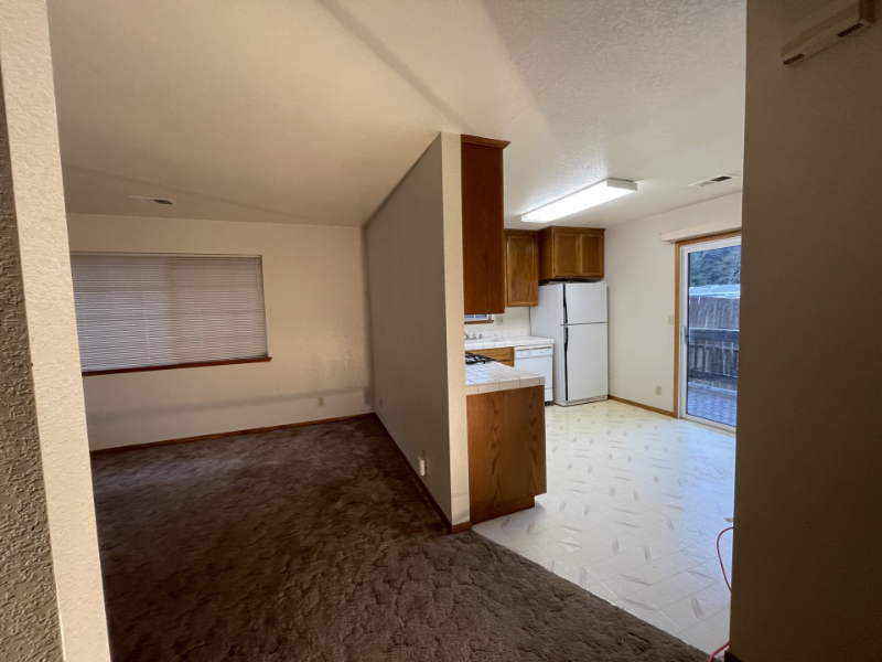 6340 Pryor St - Photo 3 of 10