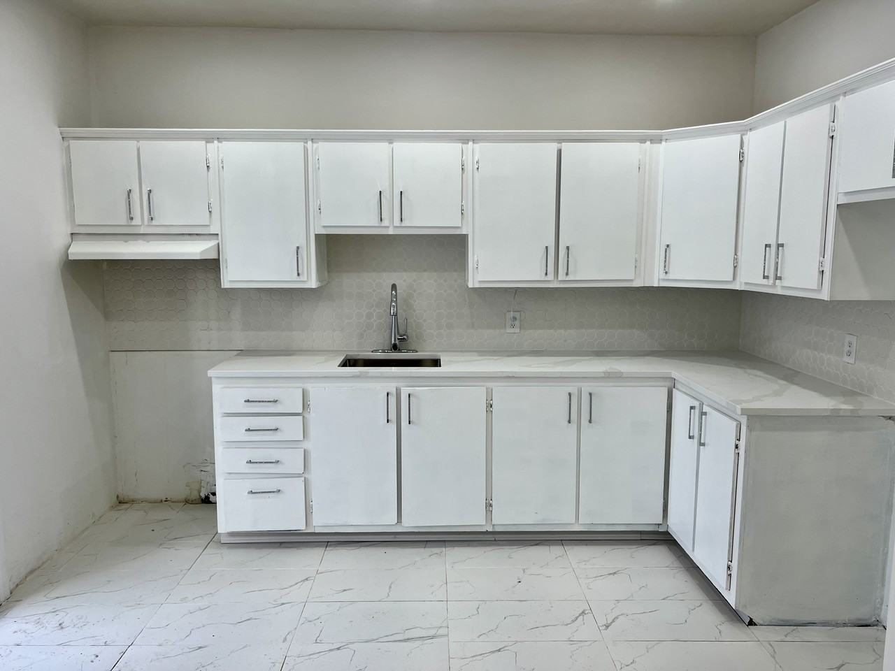 2382 Rue Aylwin - Photo 3 of 18