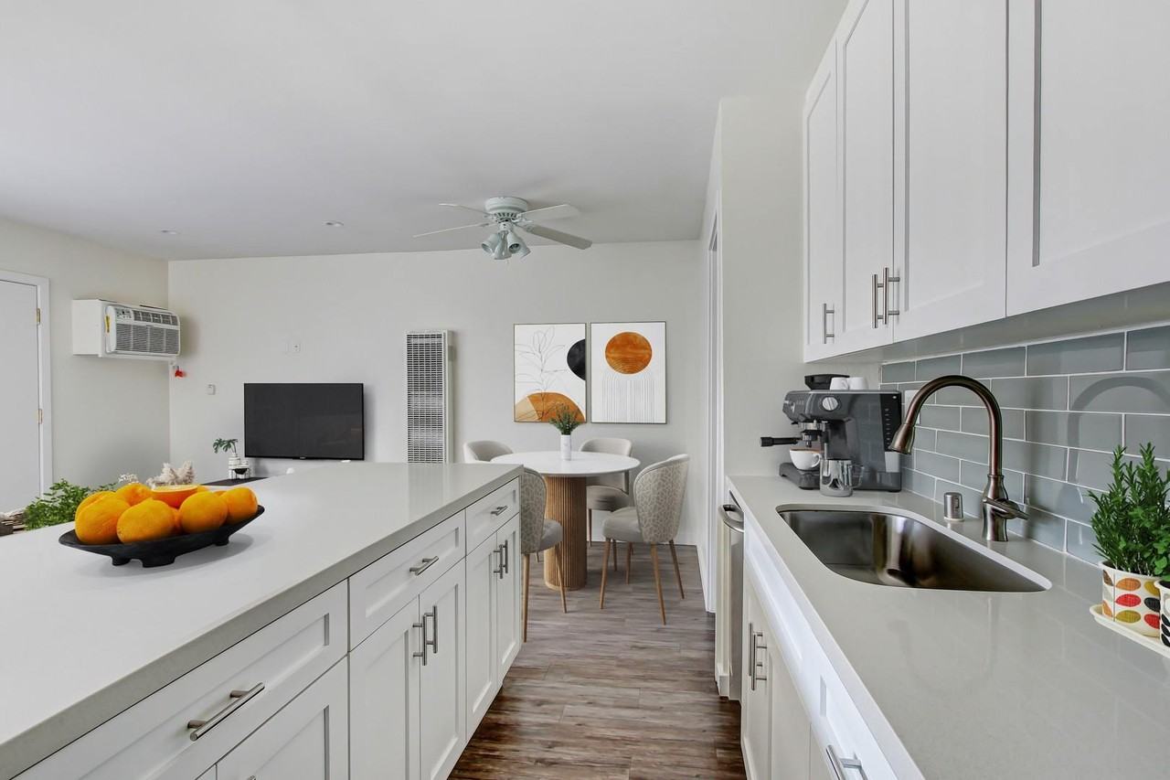 The Seville Apartments - Photo 4 of 58